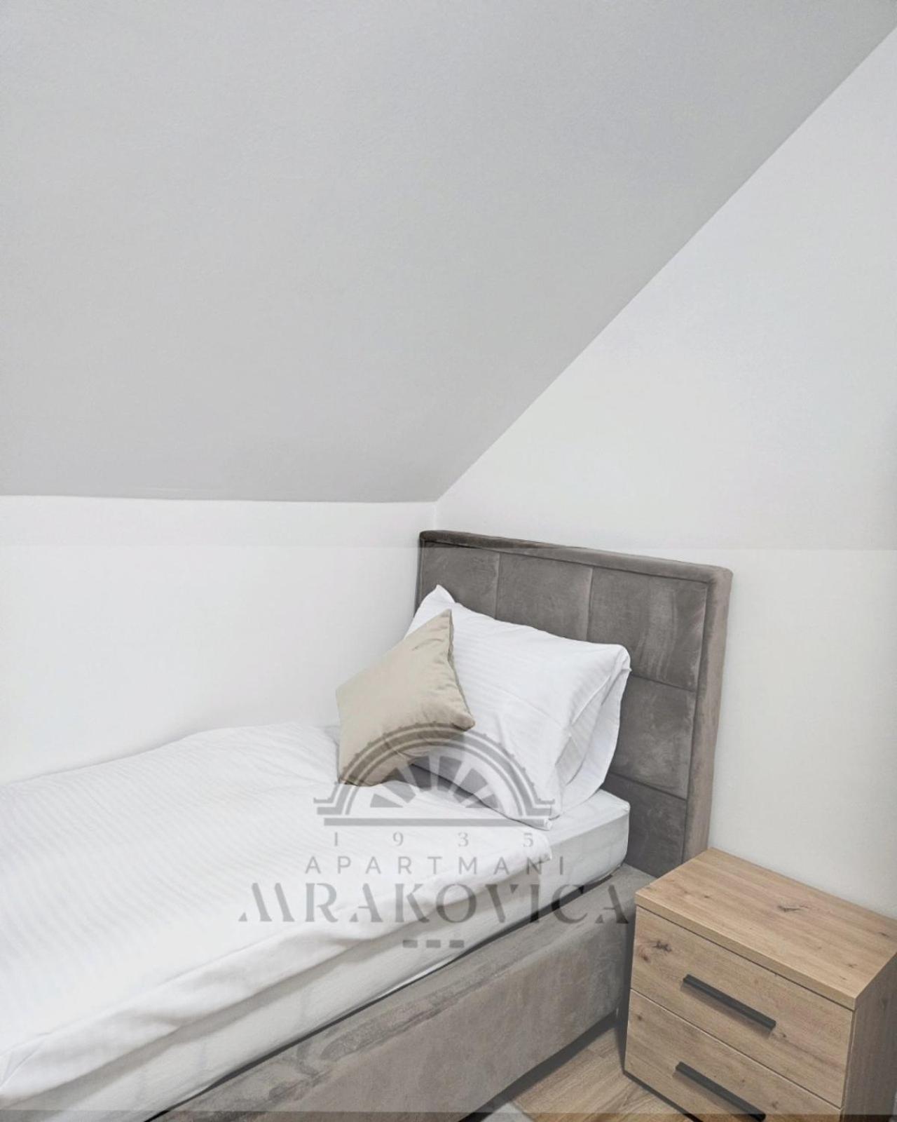 Apartamento Mrakovica 1935 Prijedor Exterior foto