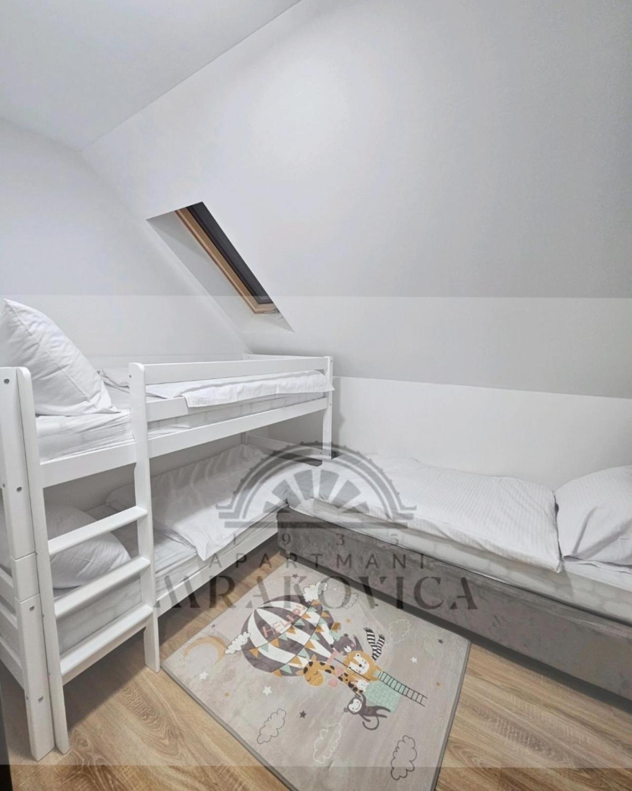 Apartamento Mrakovica 1935 Prijedor Exterior foto